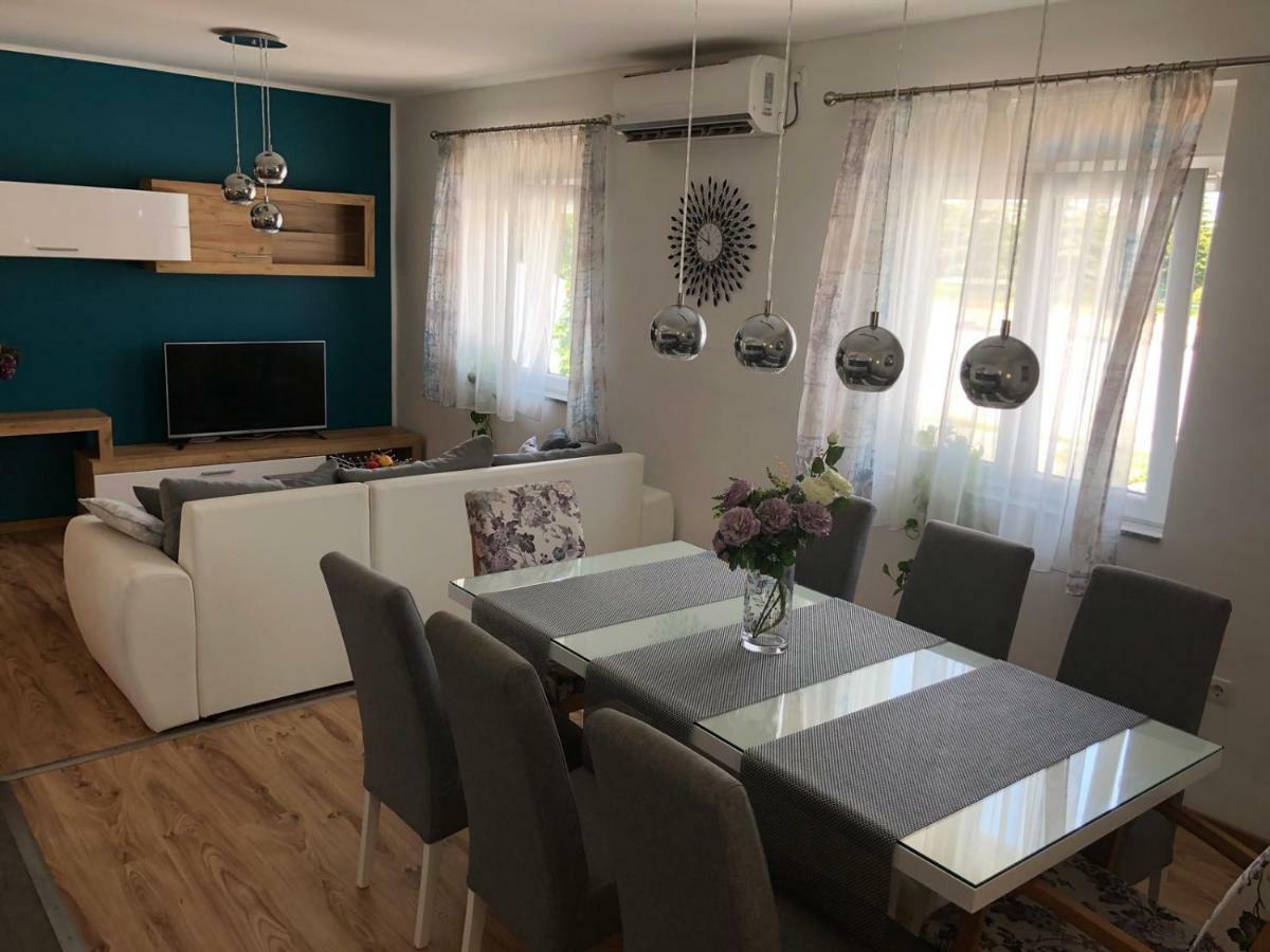 Booking Zadar Villa Franov With Pool, 10 Min From The Old Town Of Zára Kültér fotó